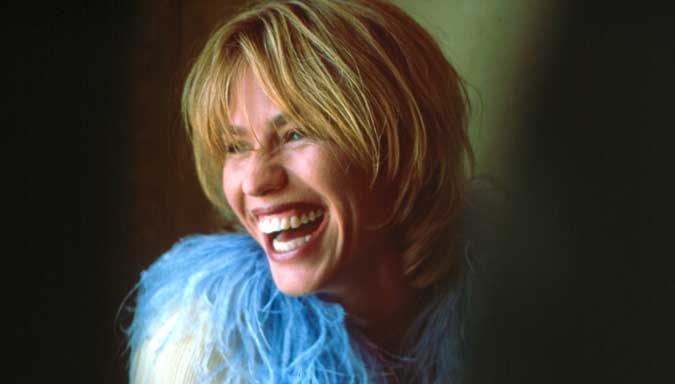 Sara in a feather boa